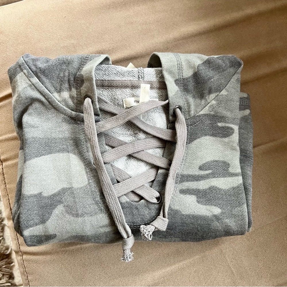 Maurice’s Camo lace up sleeveless hoodie dress. Super soft. NWT. Large. - Picture 7 of 7